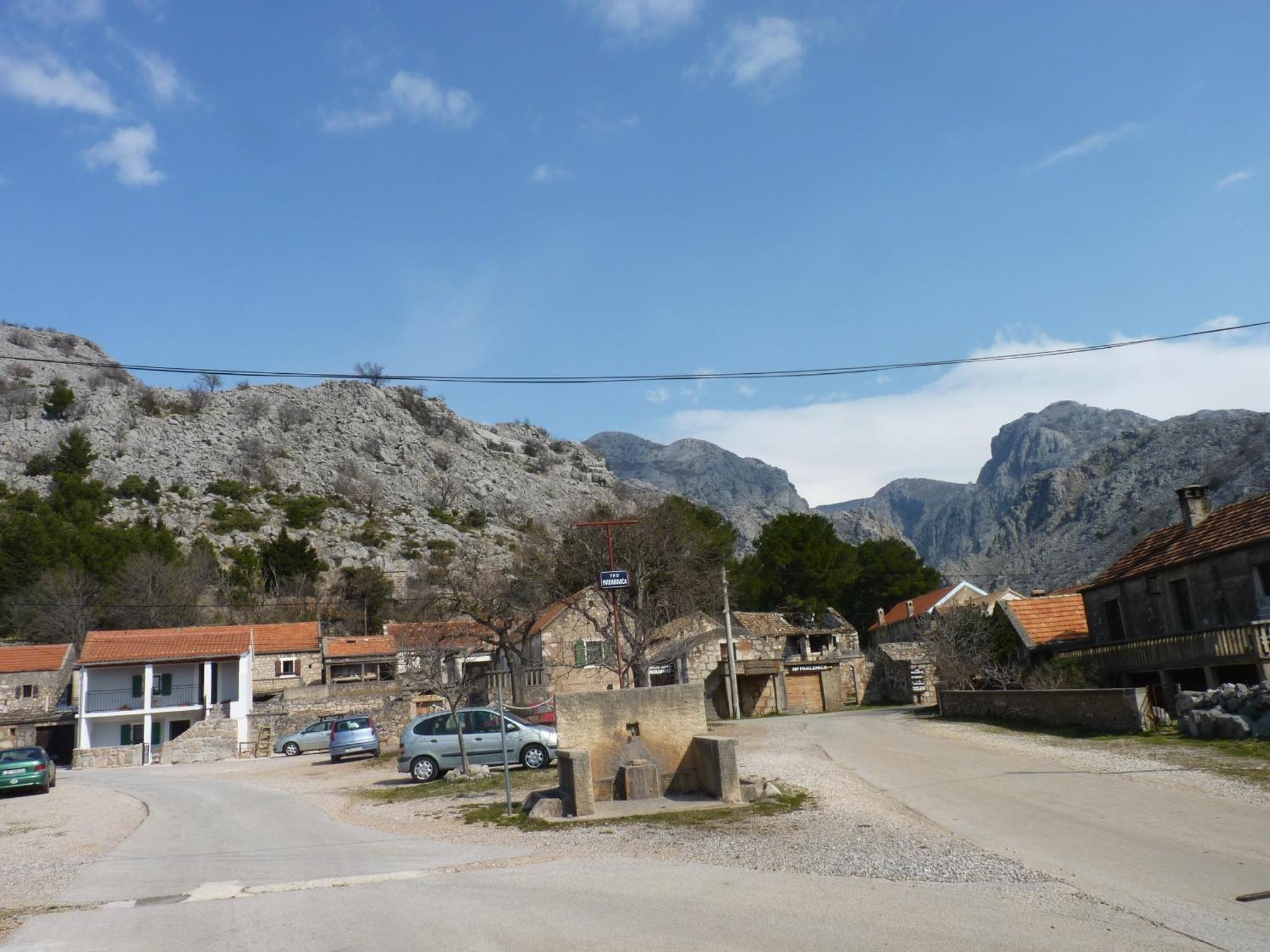 Holiday Home Paklenica Starigrad Paklenica Eksteriør billede