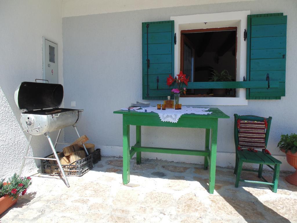 Holiday Home Paklenica Starigrad Paklenica Eksteriør billede