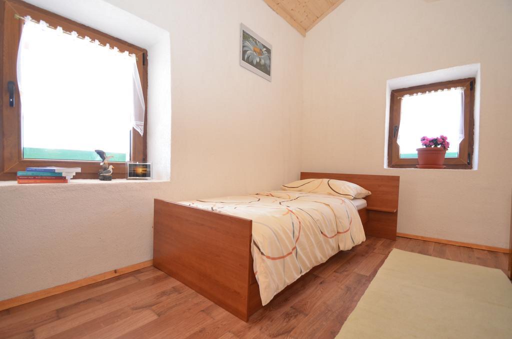 Holiday Home Paklenica Starigrad Paklenica Eksteriør billede