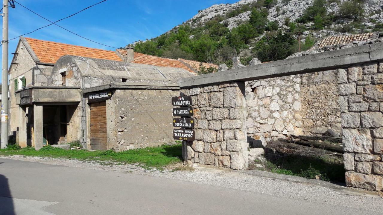Holiday Home Paklenica Starigrad Paklenica Eksteriør billede